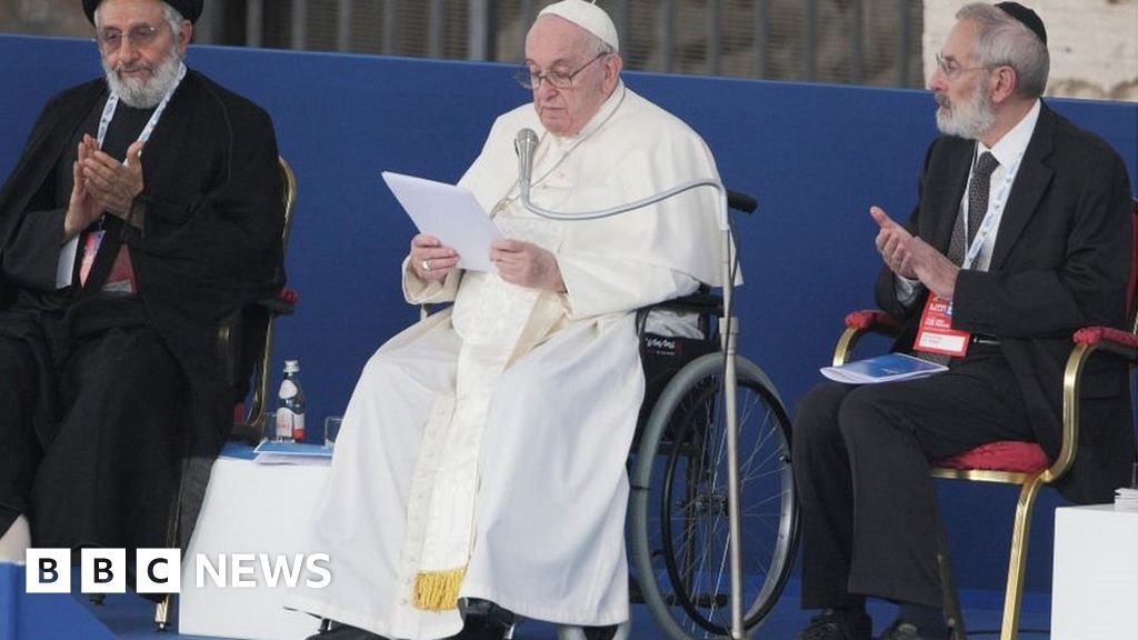 Atlético Madrid: Top Spanish football medic to treat Pope Francis