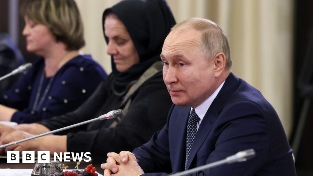 Ukraine war: Putin tells Russian soldiers' mothers he shares their pain