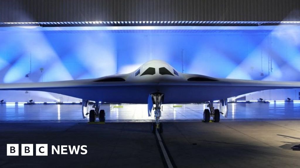 US Air Force unveils new B-21 Raider nuclear stealth bomber