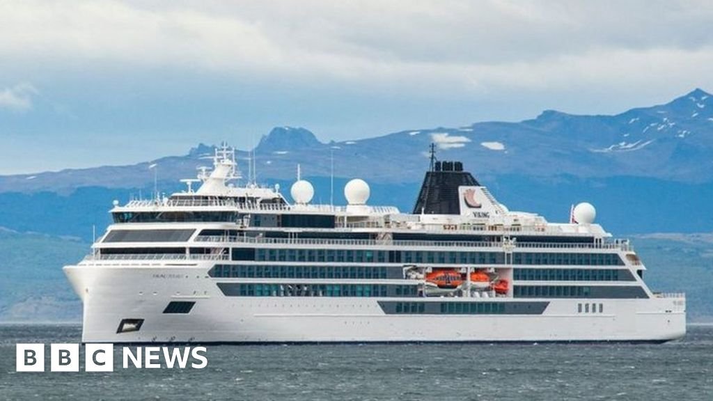 Viking Polaris: Passenger killed after 'rogue wave' hits cruise ship