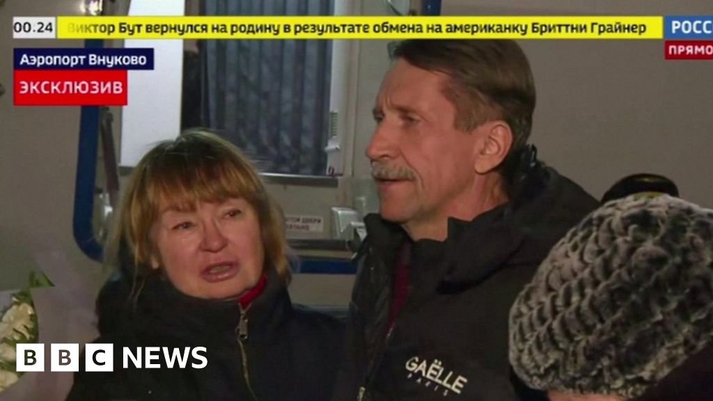 Viktor Bout: Russia's released arms dealer joins ultranationalist party