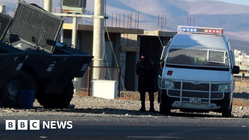 Jordanian police die in shootout with commander's suspected killer