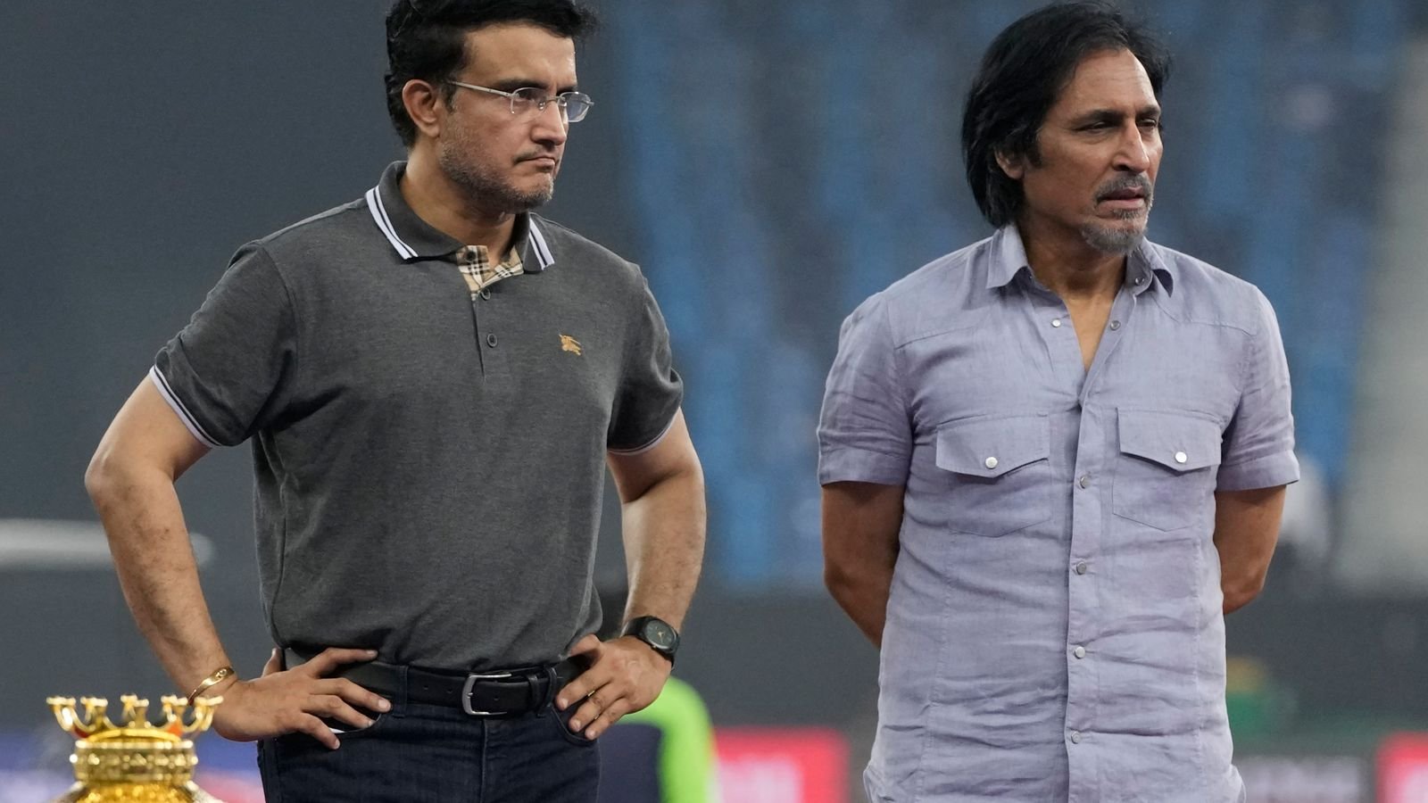 Pakistan Cricket Board chair Ramiz Raja (right) with BCCI president Sourav Ganguly