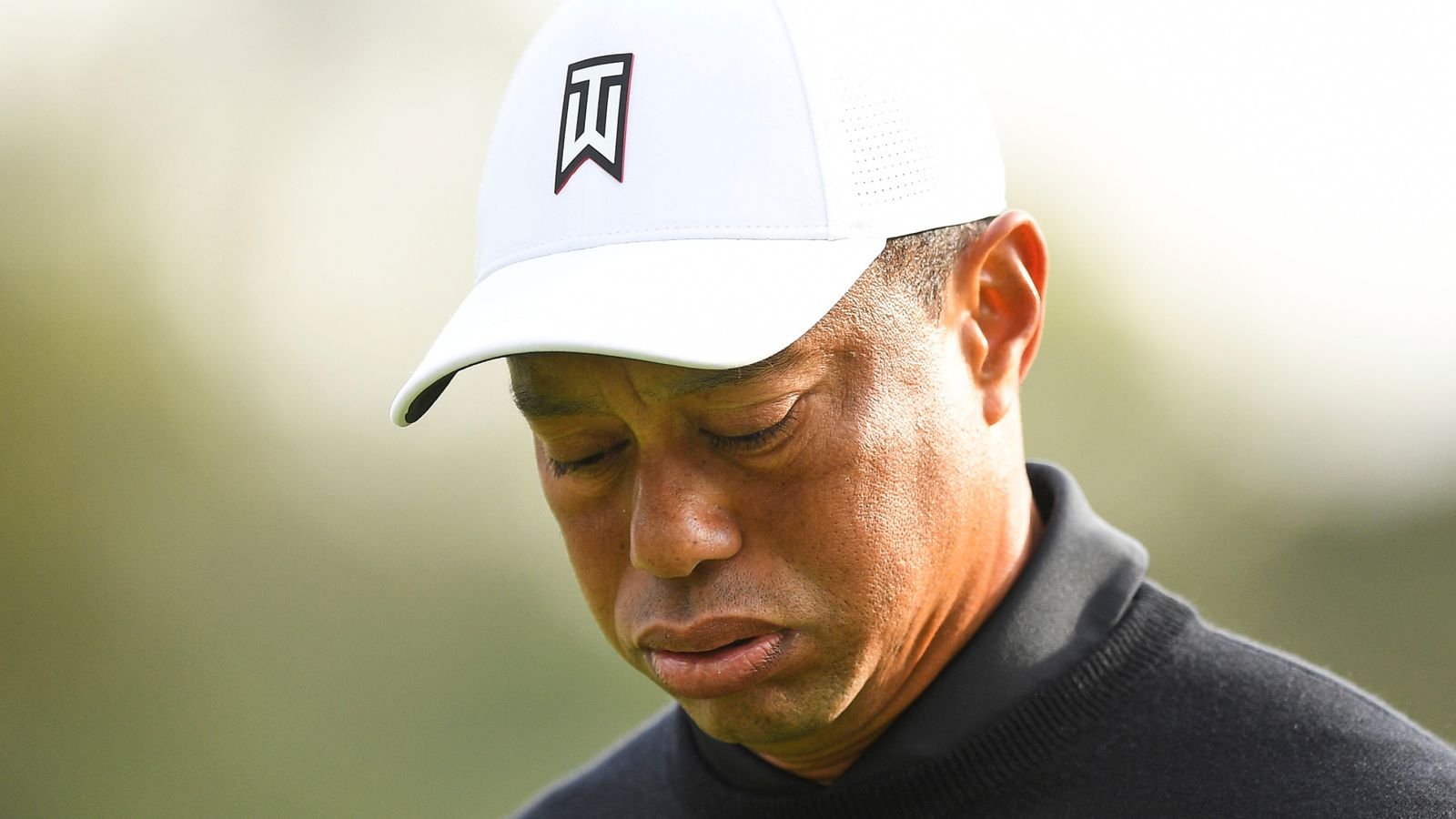 Tiger Woods sweating on cut at Genesis Invitational after poor end to second round