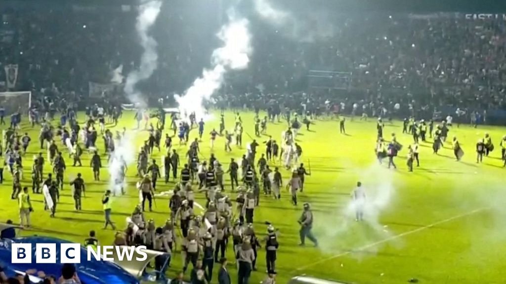 Indonesia football crush: Two jailed over Kanjuruhan stadium deaths