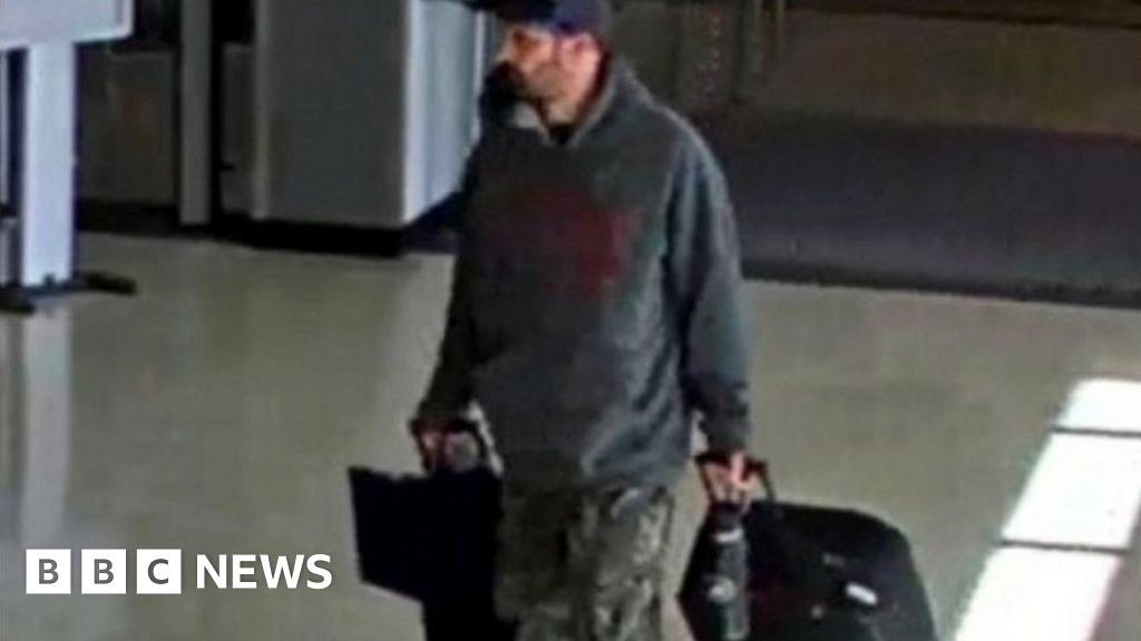 Man arrested after explosive found in luggage at US airport