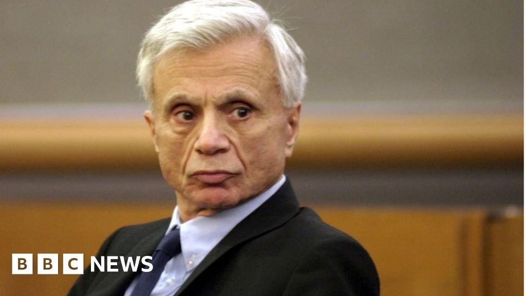 Robert Blake, actor who was once tried for murder, dies at 89