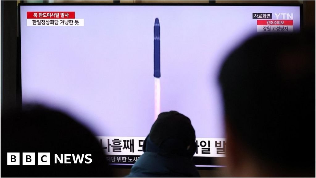 North Korea fires long range missile ahead of Japan-South Korea talks