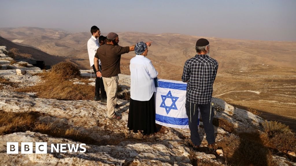 Israel's settlers change West Bank landscape with hilltop outposts