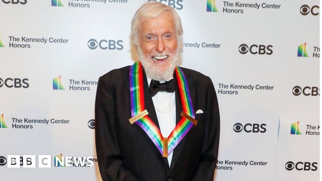Dick Van Dyke crashes his car into a gate in Malibu