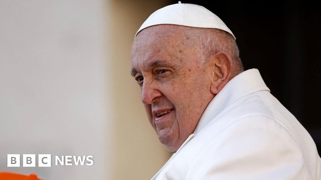 Pope could leave hospital in days after bronchitis