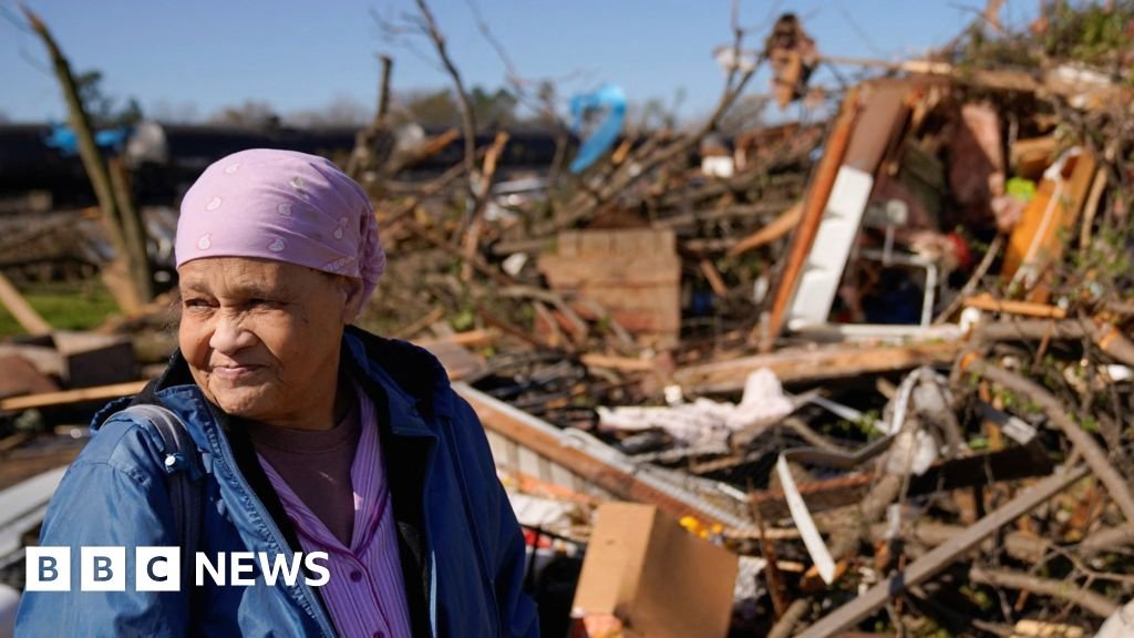 US tornadoes: Death toll grows as extreme storms ravage several states