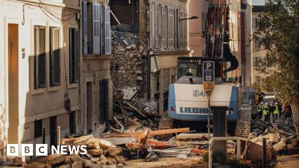 Marseille building collapses with eight people unaccounted for