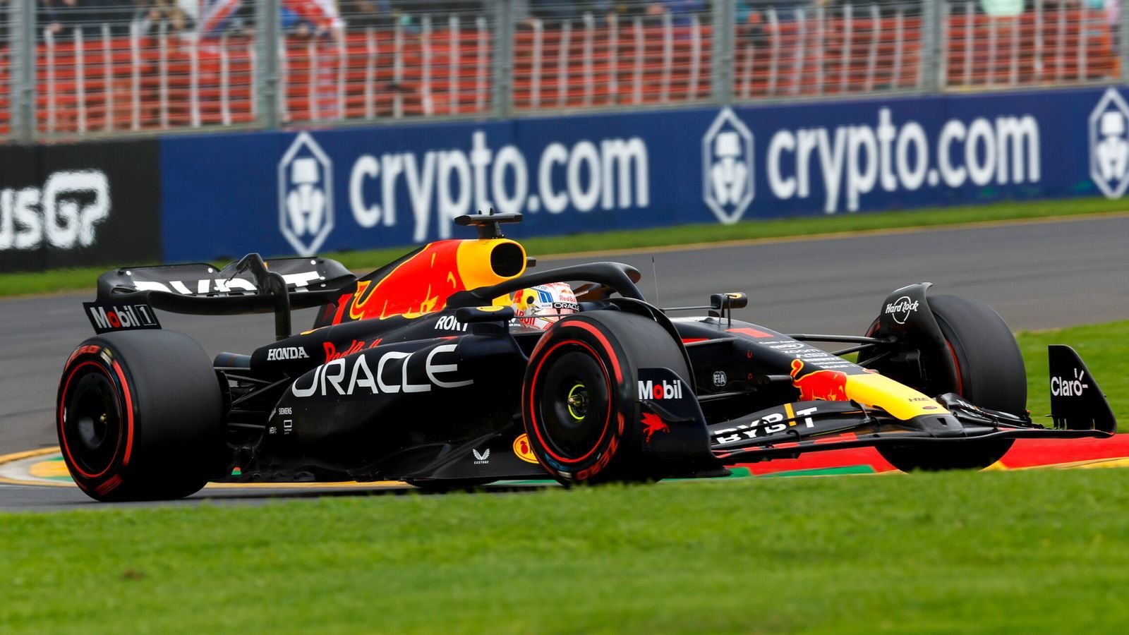 Australian GP Qualifying: Max Verstappen beats Mercedes duo George Russell and Lewis Hamilton to pole