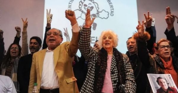 Argentina: Grandmothers of Plaza de Mayo find Grandchild 133