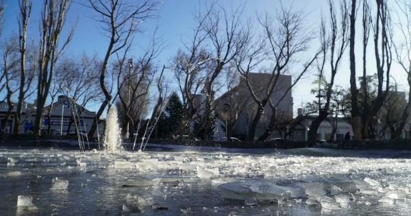 Extremely cold weather triggers yellow alert in 17 Argentine provinces