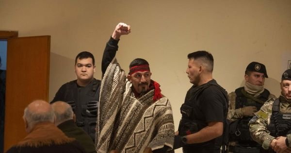 Extradition of Mapuche leader to Chile granted, but appeals will ensue