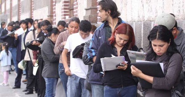 Unemployment falls in Argentina in 2Q, Indec says