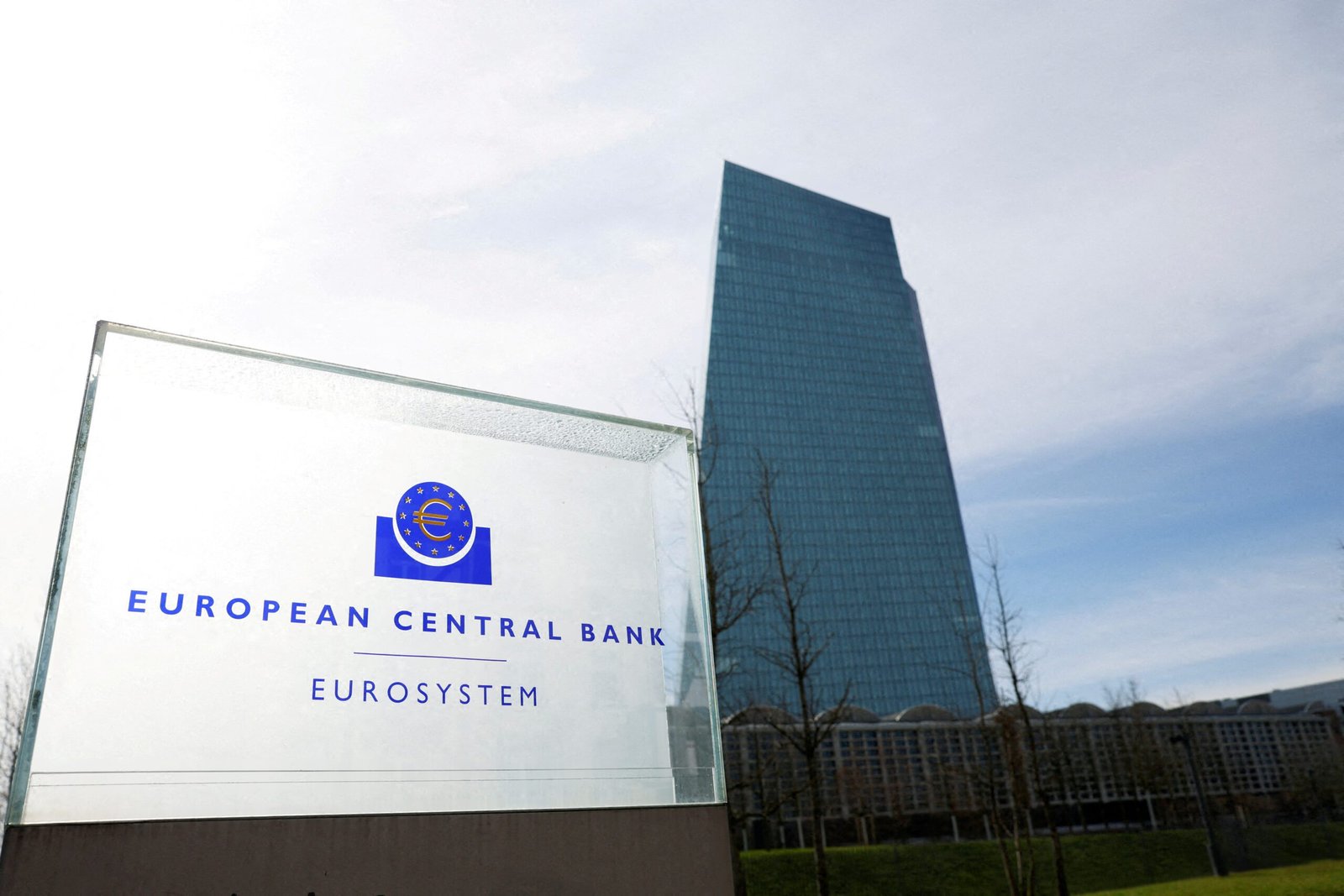 FILE PHOTO: A view shows the logo of the European Central Bank (ECB) outside its headquarters in Frankfurt, Germany March 16, 2023. REUTERS/Heiko Becker//File Photo