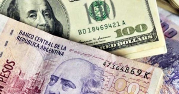 Argentina:“Blue” dollar bounces back nearing historic highs