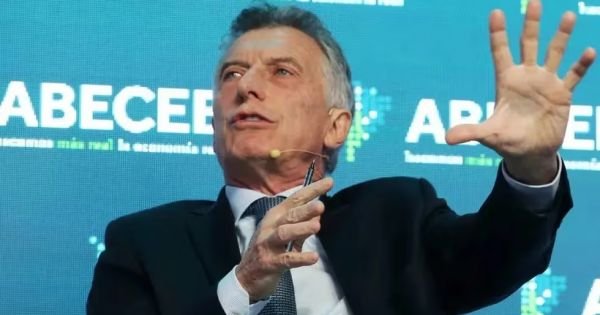 Macri favors Mercosur single currency