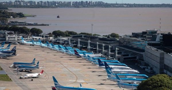 Argentine gov’t lifts operational restrictions from BA’s Aeroparque